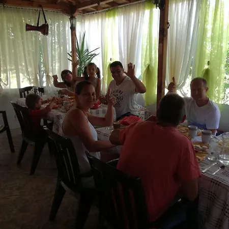 Gebran Guest house *